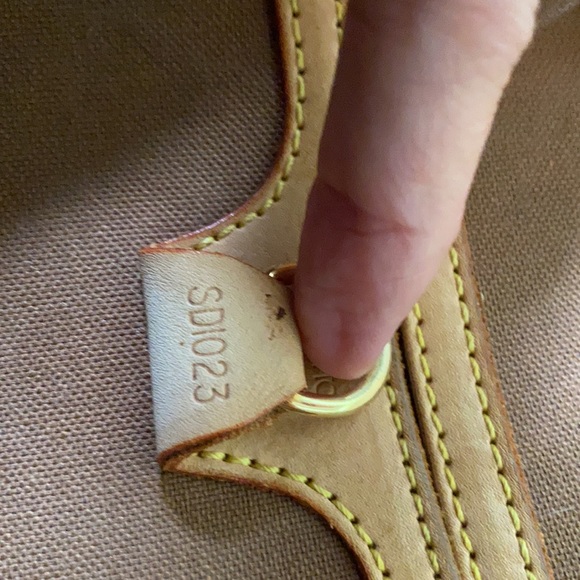 Rare AUTHENTIC Louis Vuitton Ellipse backpack. - Picture 7 of 7